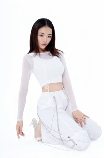 WHITE SHEER TOP