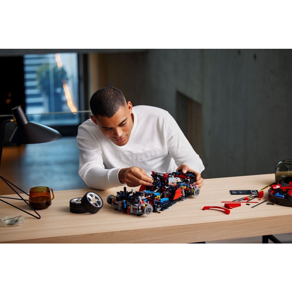 CÓ SẴN 42143 LEGO Technic™ Ferrari Daytona SP3 SIÊU XE Daytona 0937BRICKS