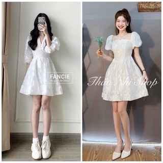 Đầm trắng hoa nổi cổ v phối nút tay lở
