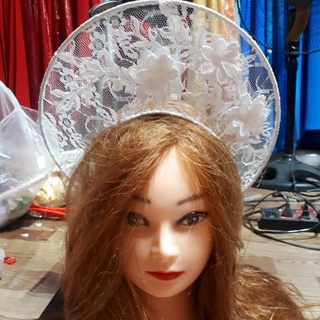 mấn ren cô dâu , mấn biểu diễn