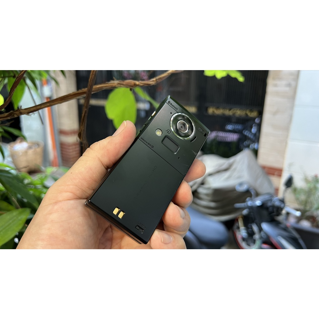 Điện thoại fujitsu f-02d chính hãng