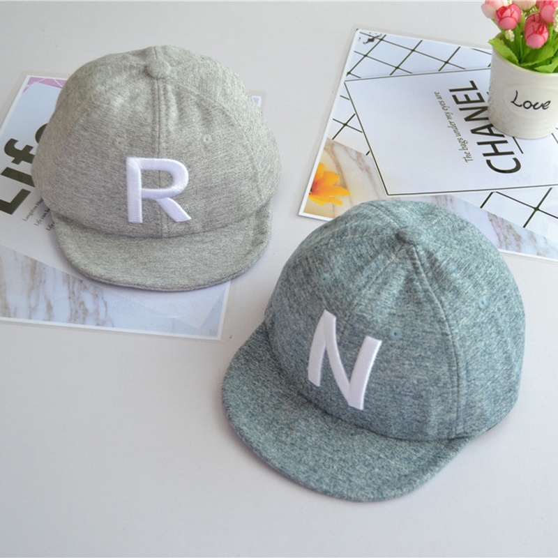 Mũ Lưỡi Trai Thêu Chữ Cho Bé