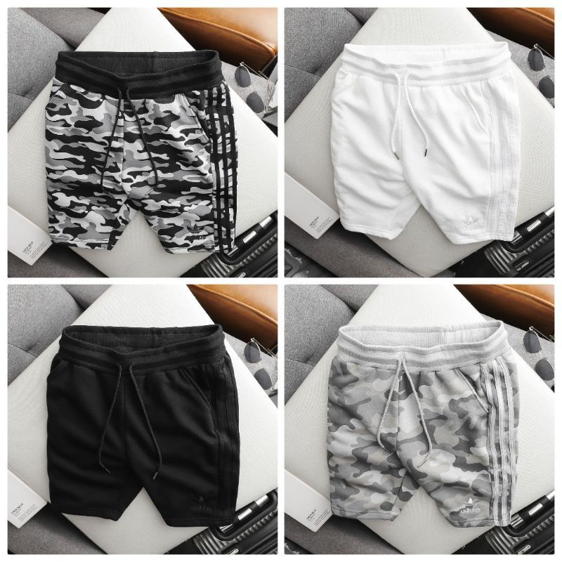 quần Adidas Orginals Short With Three Stripe. Cotton 100% xịn