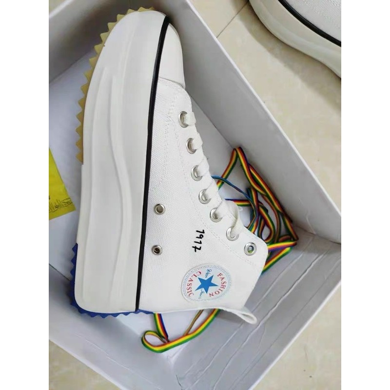 Sneaker siêu HOT💕