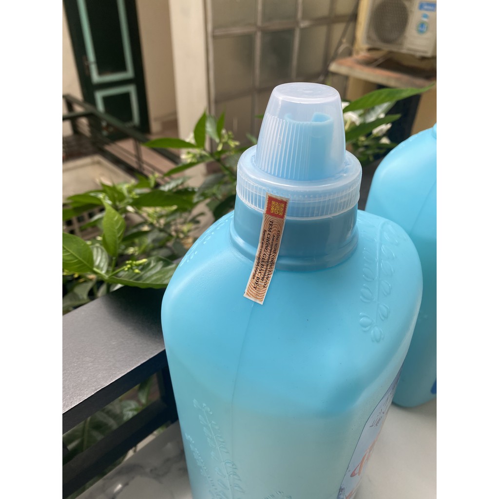 {SALE} Nước giặt xả Hip hương hoa anh đào 3,8L