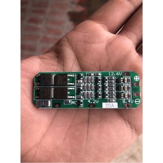 Mạch 3s 12.6v - 20a có auto recovery, sạc và bảo vệ pin 18650/lion 3.7v