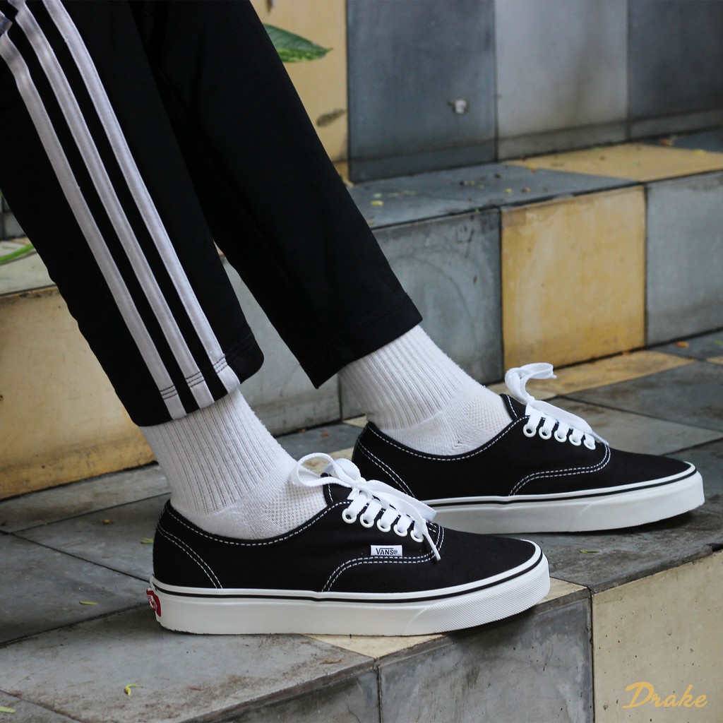 Giày sneakers Vans Authentic Black Canvas VN000EE3BLK