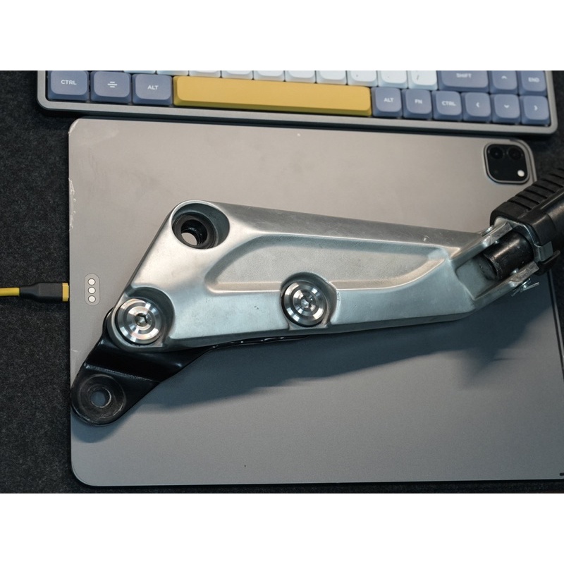 Khâu gác chân Inox Wave nhỏ V2