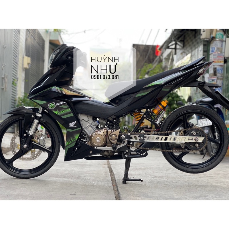 Tem xe win v1 mẫu vân xe đen xanh