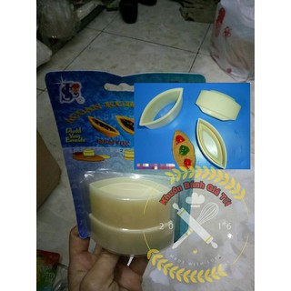 khuôn bánh dứa