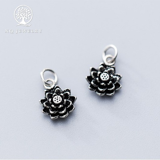 Charm bạc hình hoa sen nở treo - NQ Jewelry