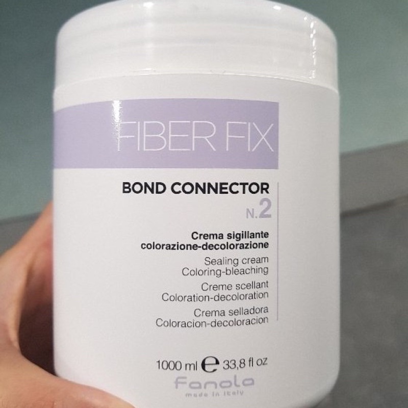 KEM HẤP DẦU PHỤC HỒI ĐA NĂNG FANOLA  Fiber Fix Bond Connector N.2 Sealing Cream 1000ml