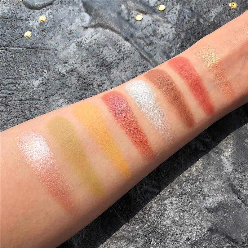 Bảng Phấn Mắt Muge Leen 18 Ô Hình Hoa Hướng Dương Hoa Cúc | BigBuy360 - bigbuy360.vn