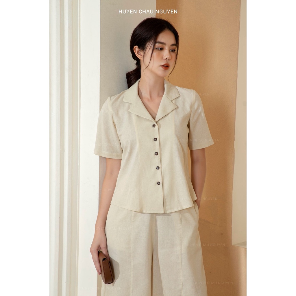 Áo Xita Top Chất Linen Màu kem áo sơ mi cổ vest phom dáng đơn giản nhẹ nhàng HUYEN CHAU NGUYEN C1SAS017BE