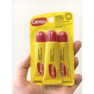 Son dưỡng môi Carmex dạng tuýp