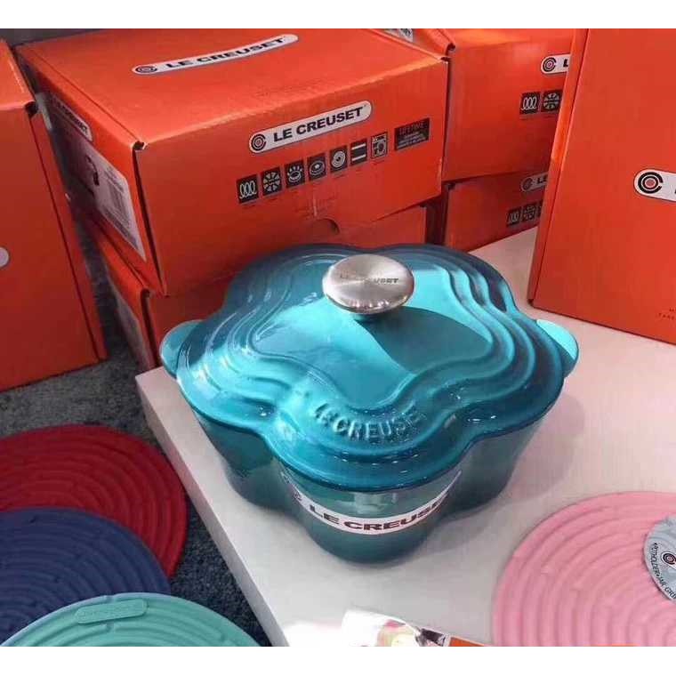 Nồi Le Creuset - Pháp \Đường kính 21cm Nồi gang tráng men cao cấp, nồi hình hoa