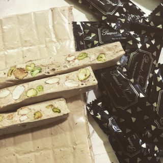 Kẹo sữa hạt Nougat vị cà phê( siêu ngon)