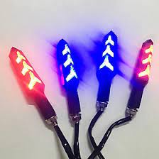 Cặp đèn xi nhan xương cá nháy đuổi audi