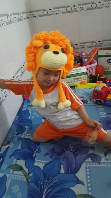 Nón sư tử cho bé