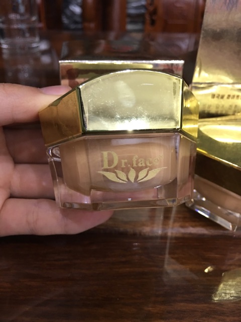 Kem Vỗ bong Dr.Face Sâm linh Chi