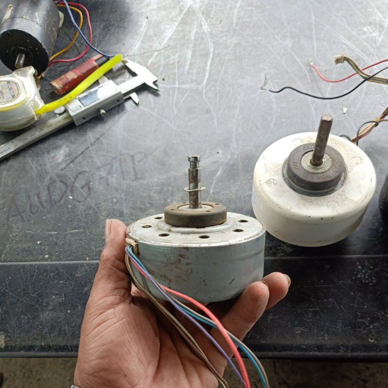 Mô tơ giàn lạnh máy điều hòa