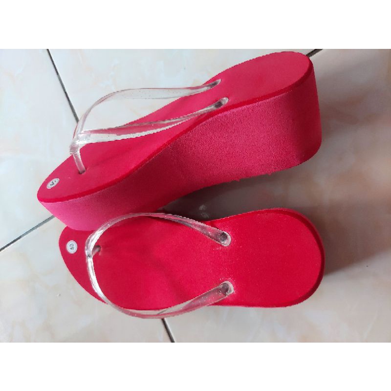 Giày sandal màu đỏ trơn 7CM