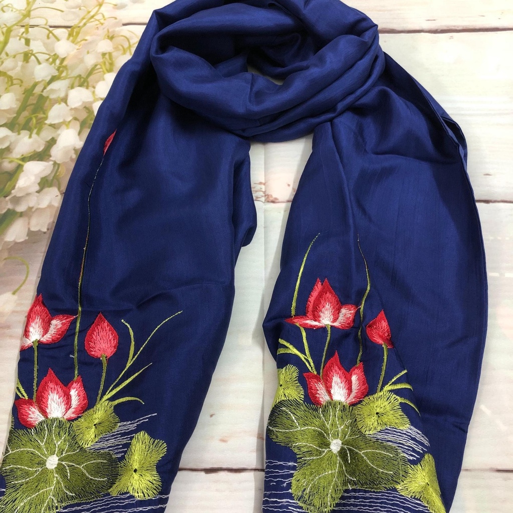 Khăn Lụa Tơ Tằm quàng cổ #thanh lịch#nhẹ nhàng#thoáng mát, thêu tay, kích thước 175cm*40cm