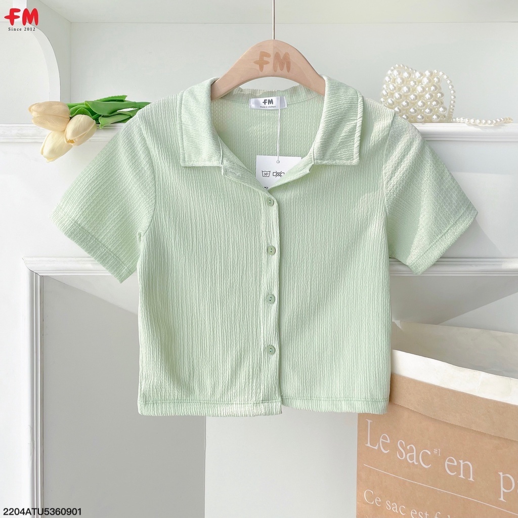 Áo thun polo nữ FM Style croptop chất vải xốp nhăn tay ngắn có cổ thời trang 220409603