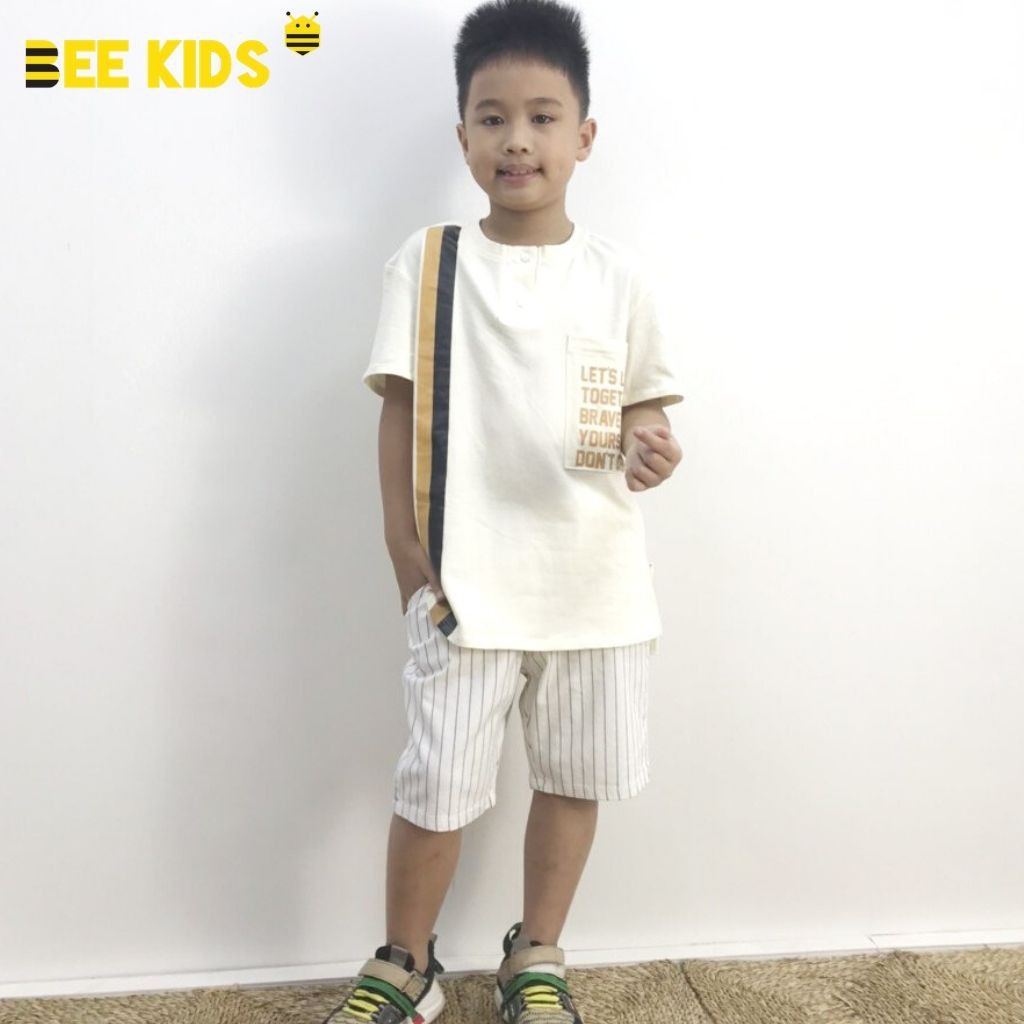 Áo Thun Bé Trai Bee Kids Cổ Bổ Trụ Thân Trước Có Túi Phù Hợp Cho Bé Đi Học Đi Chơi Dạo Phố (2 - 12 Tuổi) 8AT01648CT