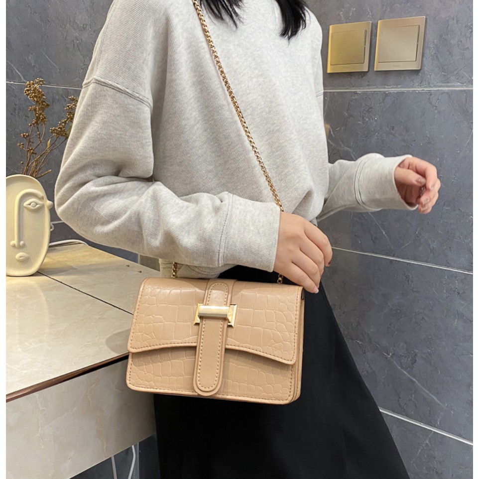 Túi đeo chéo vân da rắn 2 ngăn hàng đẹp