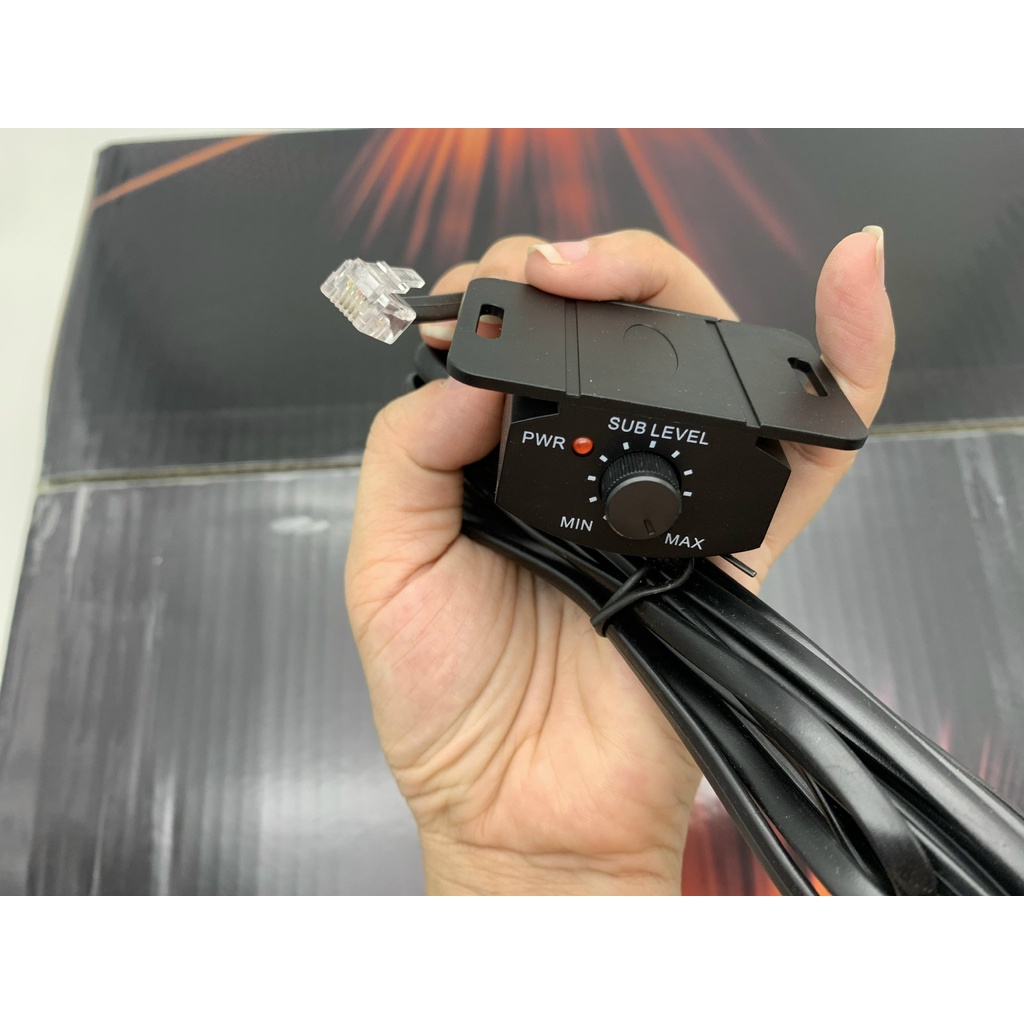 Điều khiển theo súp sub gầm ô tô xe hơi JBL Basspro SL