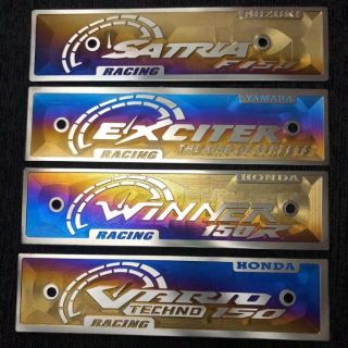 Bảng tên titan 3D chữ nổi các loại xe Winner, Exciter, Vario, Satria