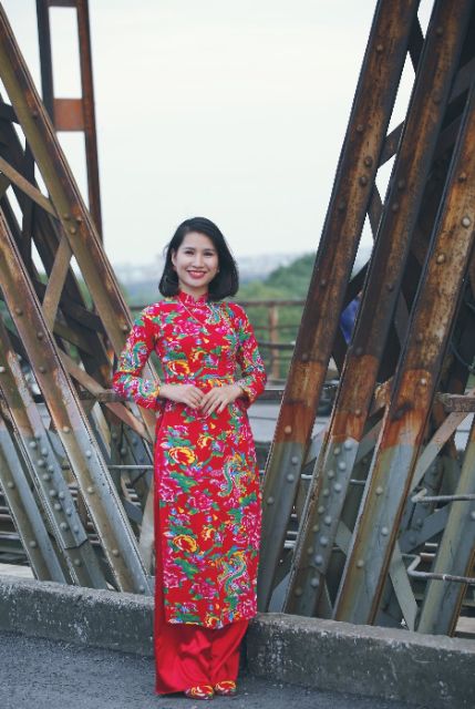 Áo dài con công cho mẹ