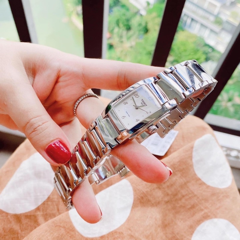 ĐỒNG HỒ NỮ CHÍNH HÃNG Tissot T073.310.11.116.00 Quartz