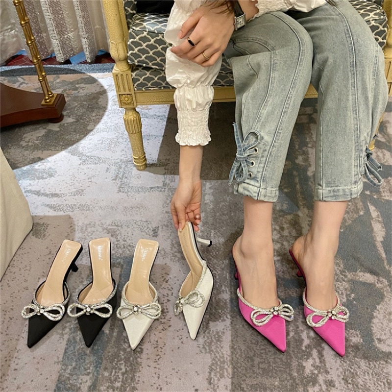 Guốc sục nơ đá xinh tiểu thư