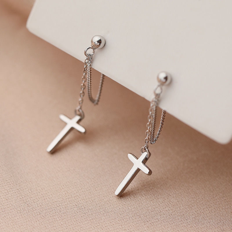 Khuyên tai mặt hình cây thánh giá đơn giản