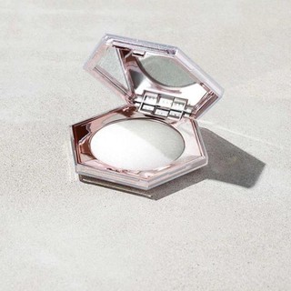 PHẤN BẮT SÁNG FENTY BEAUTY DIAMOND BOM.B