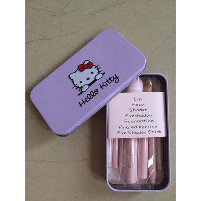 Bộ cọ Hello Kitty 7 cây 85k