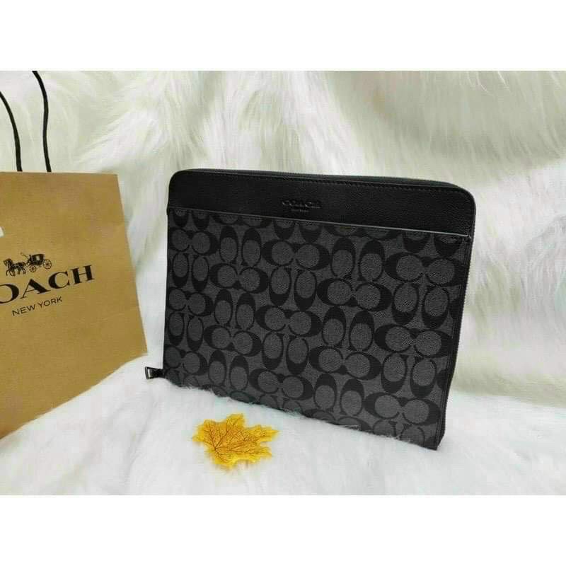 Clutch Coach for men siêu đẹp