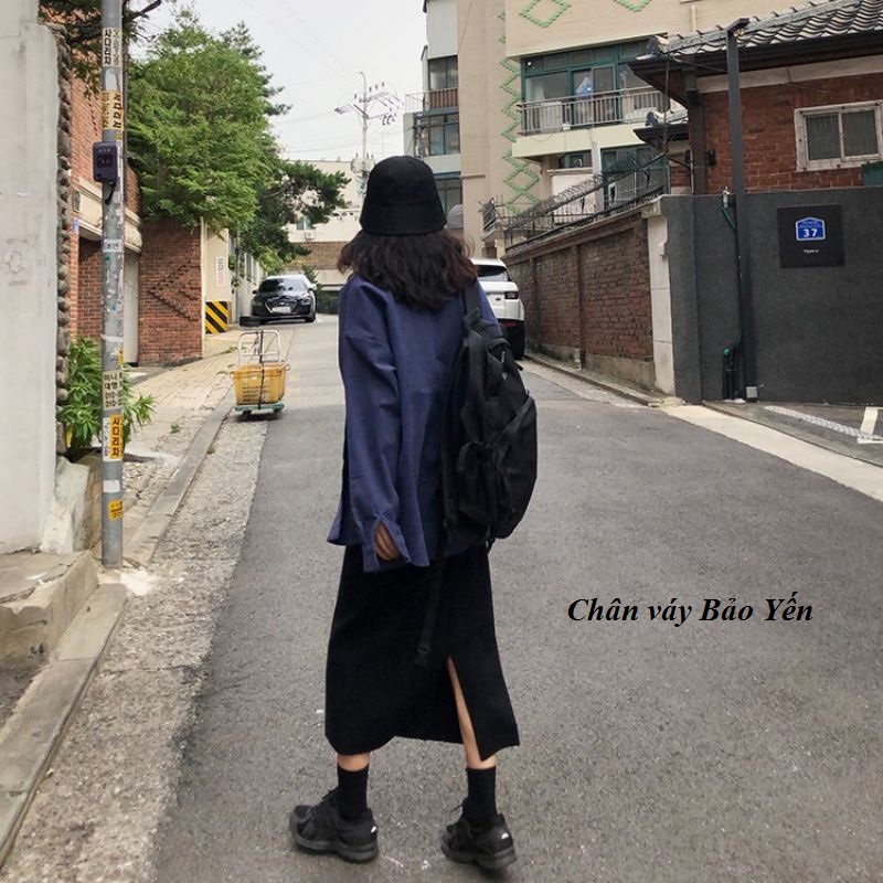 Chân váy chữ A xẻ tà màu đen_ M11D