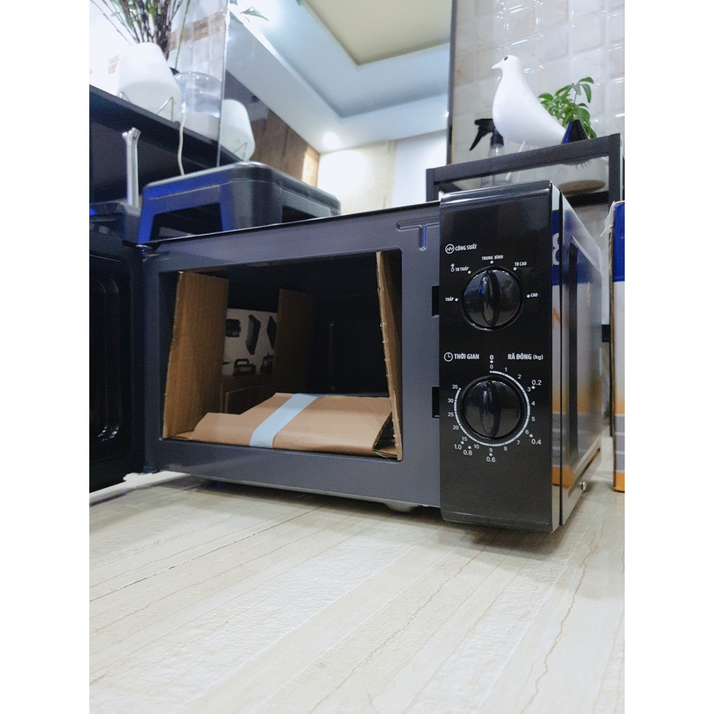 Lò vi sóng Bluestone  MOB-7708 Black 20 lít