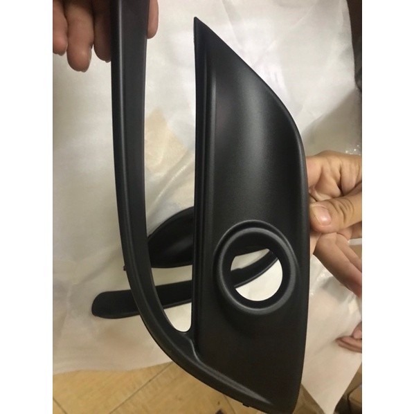 Ốp đèn gầm Mazda 3 2017-2019