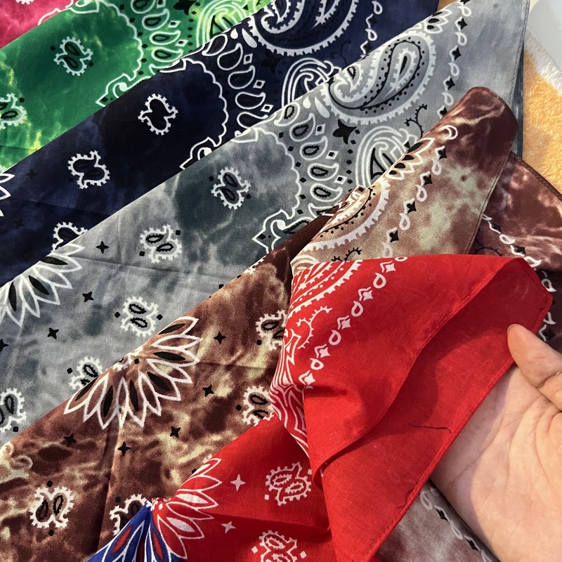 Khăn bandana cotton in hạt điều loang màu size 55x55cm