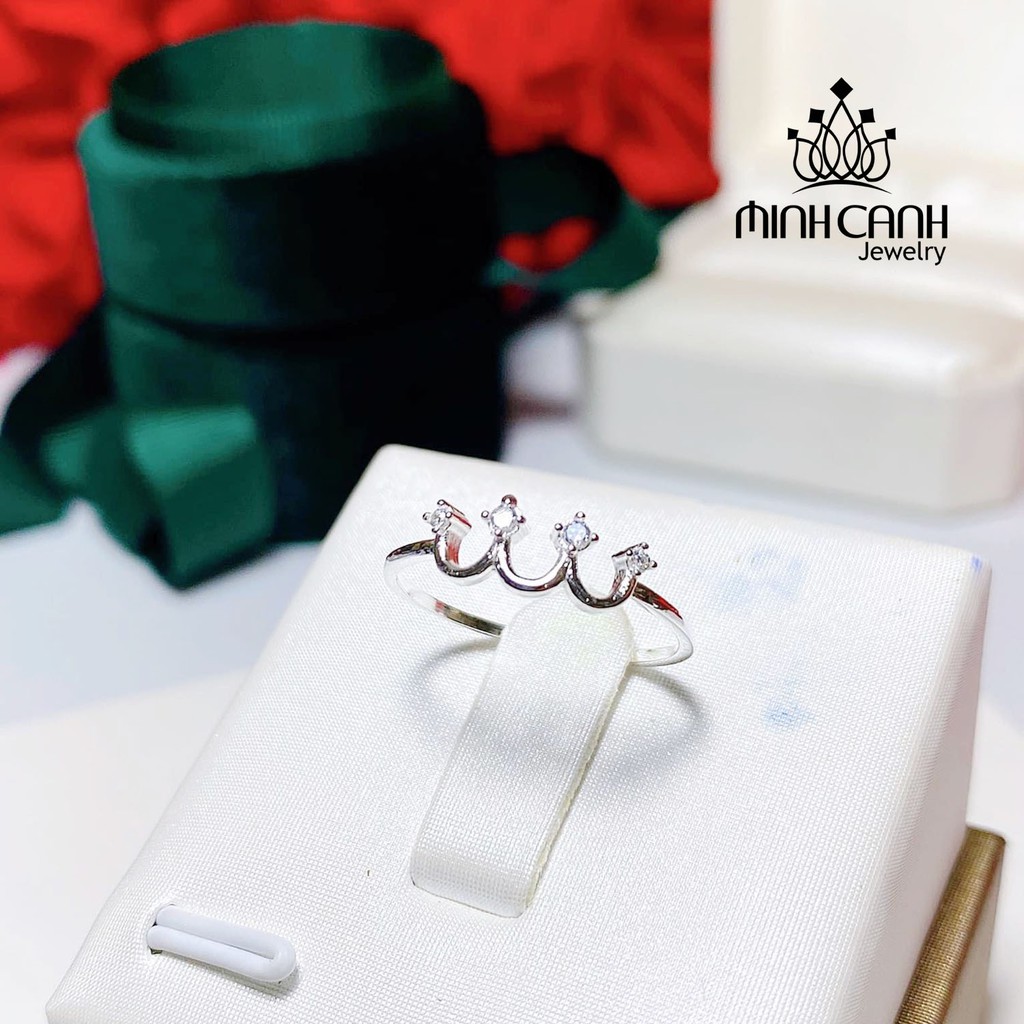 Nhẫn Bạc Nữ Vương Miện Trơn chóp Đá Nhỏ - Minh Canh Jewelry