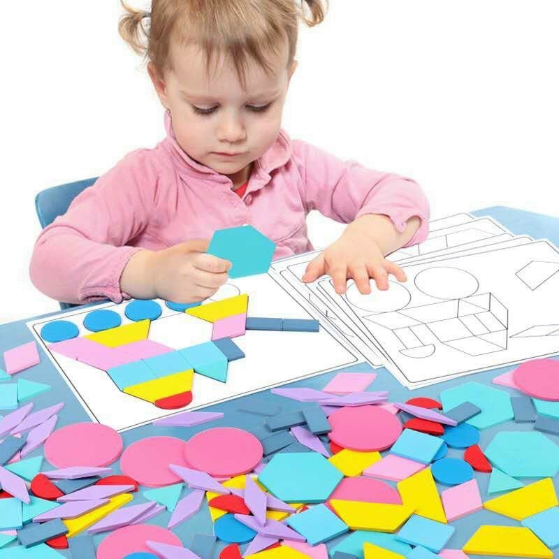 Bộ Khối Xếp Hình Theo Tranh Vẽ Montessori Fun Board