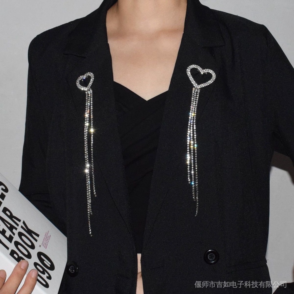 Ghim Cài Áo Khoác Vest Dáng Dài Đính Đá Phối Tua Rua Hình Trái Tim Thời Trang Chất Lượng Cao Chống Chói