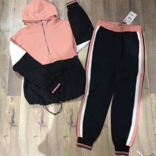 Bộ  thể  thao  Zara có mũ