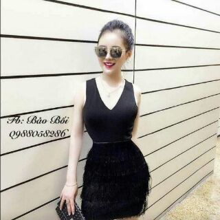 Đầm body cổ tim váy tua rua