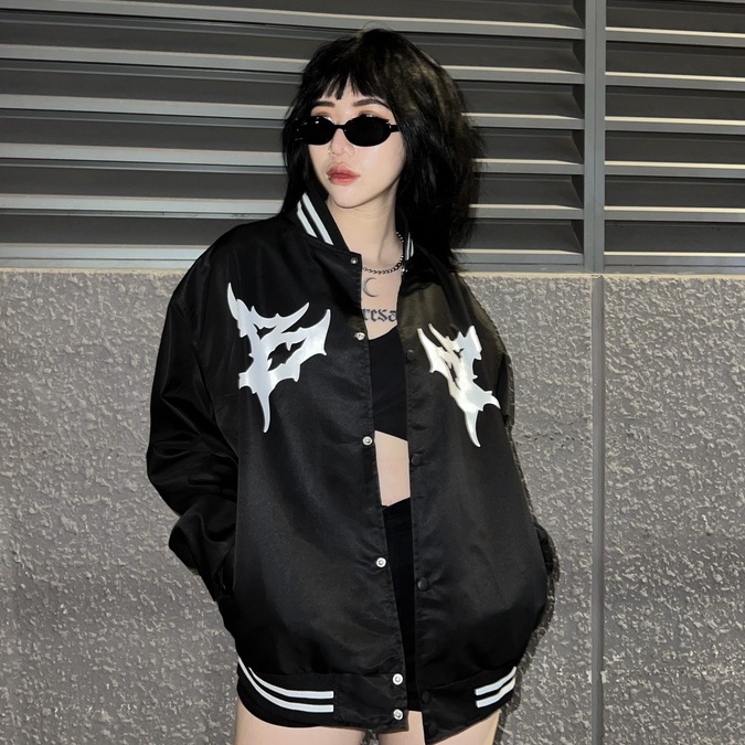 Áo Khoác BADNOTGOOD BNG PARACHUTE VARSITY (Đen/Trắng)