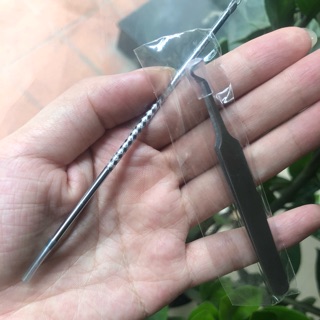 Nhíp gắp mụn/ que nặn mụn
